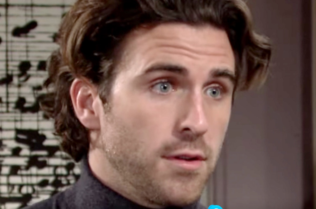 The Young and the Restless Spoilers: Summer Celebrates Divorce With Her New Crush
